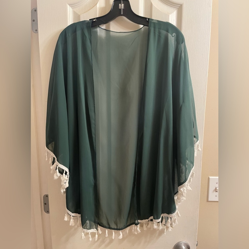 Emerald lace detailed kimono